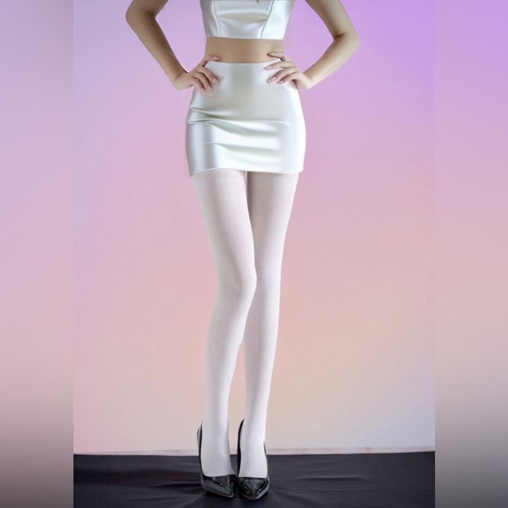 Elegant White Crotchless Women's Tights - Picture 4 of 7
